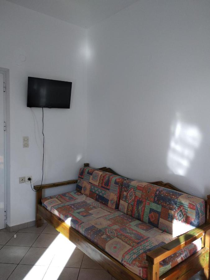 Ton Mari Apartments Palaiochora Luaran gambar