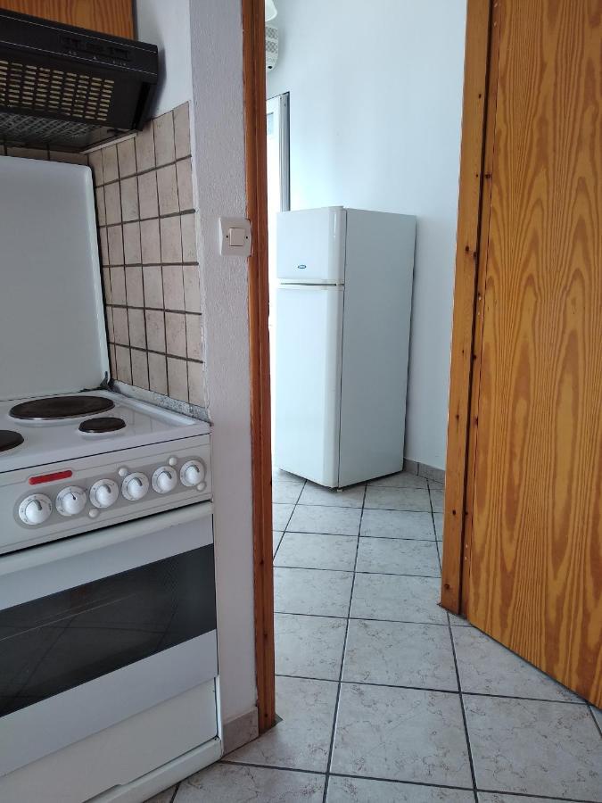 Ton Mari Apartments Palaiochora Luaran gambar